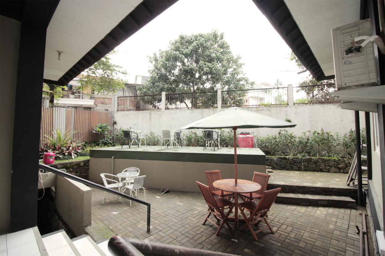 Oyo 260 Home 33 Bandung Exterior foto